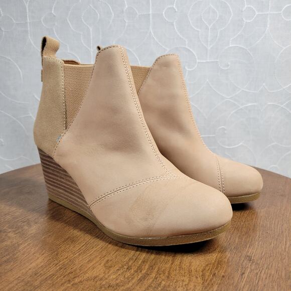 Toms Womens Kelsey Booties 6 Beige Leather Suede Round Toe Slip On Ankle Wedge - Picture 2 of 13